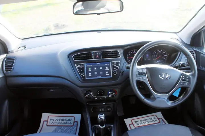 Hyundai I20 2020 photo 3