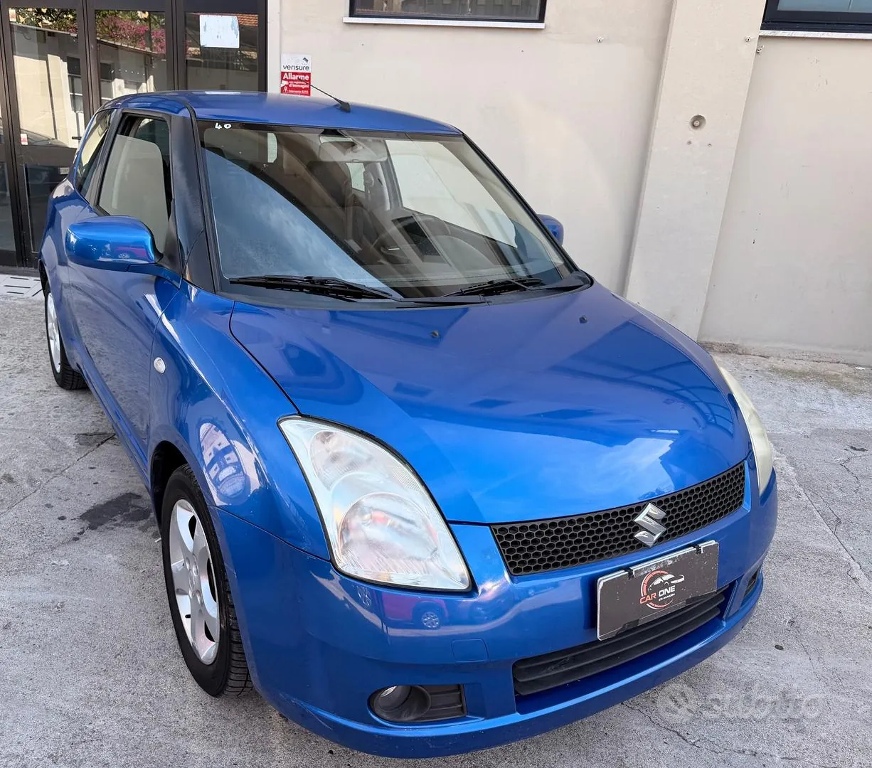 Suzuki Swift 2006 photo 3