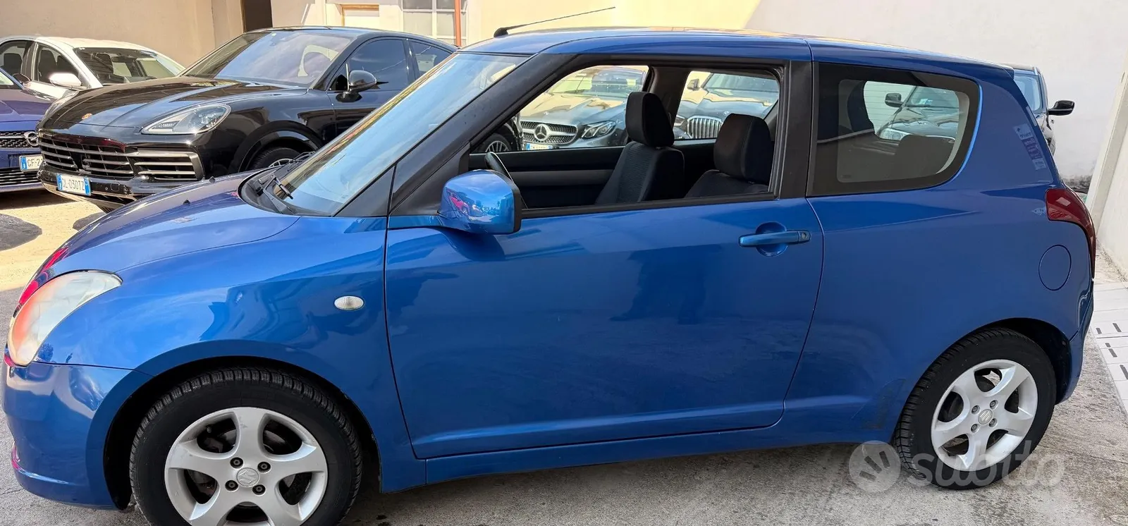 Suzuki Swift 2006 photo 4