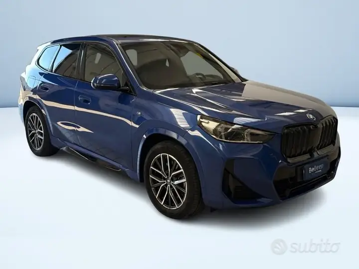 BMW Ix1 2023 photo 2
