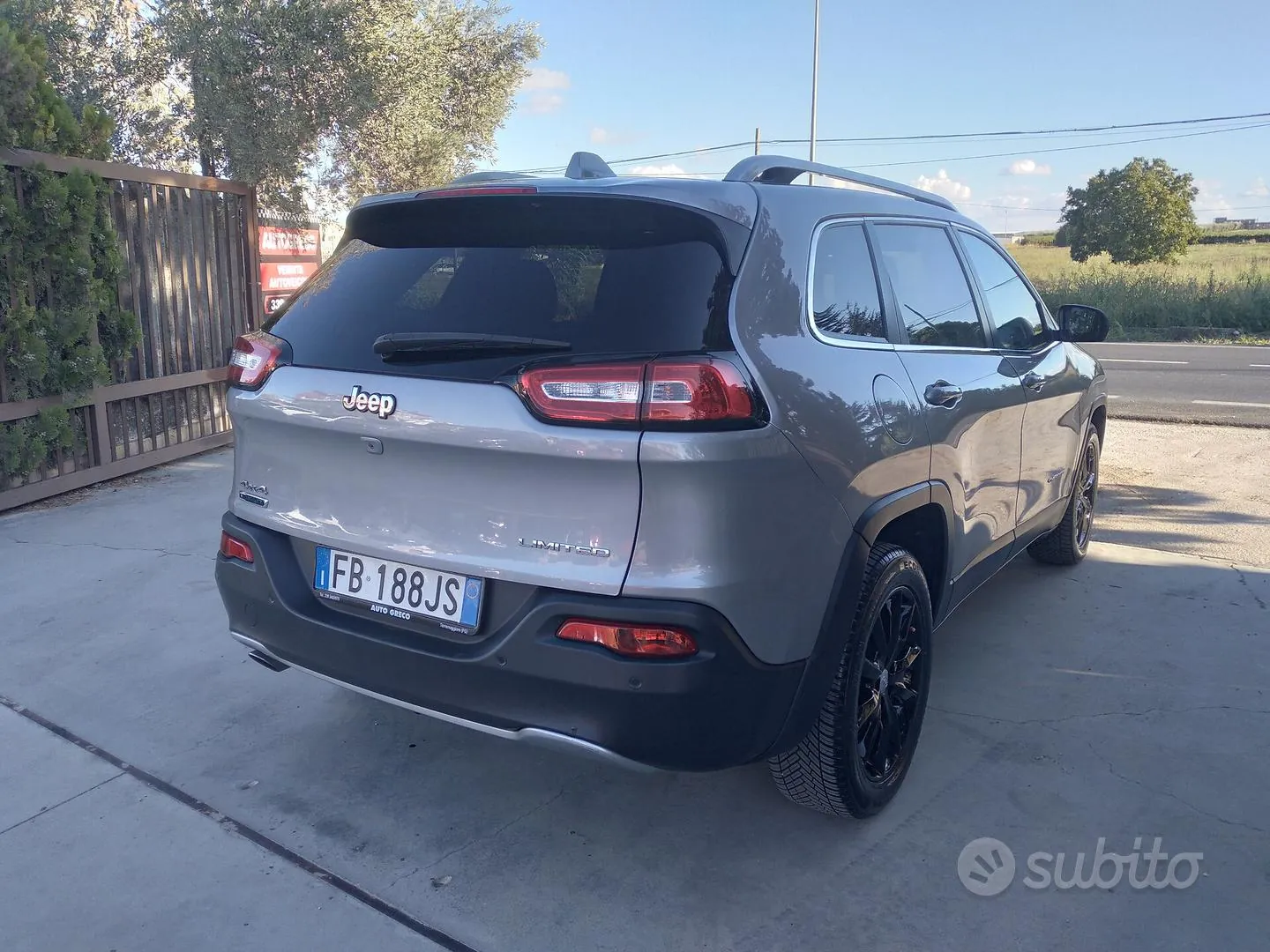 Jeep Cherokee 2015 photo 5