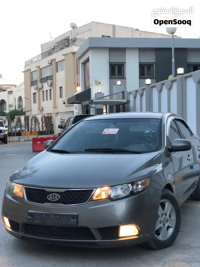 Kia Kx1 2011 photo 2