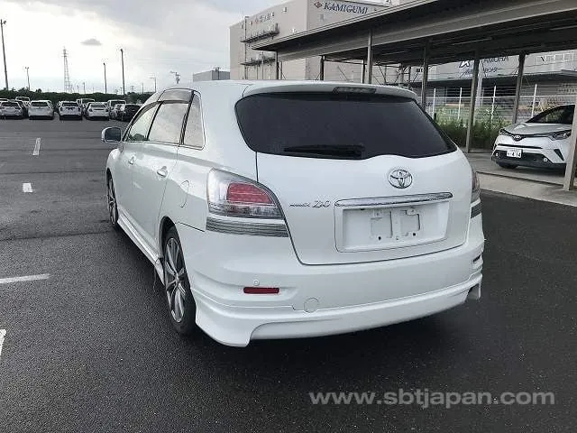 Toyota Mark X 2011 photo 3