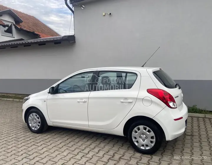 Hyundai I20 2013 photo 5