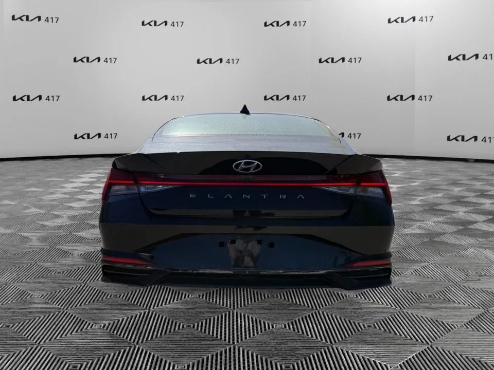 Hyundai Elantra 2023 photo 4