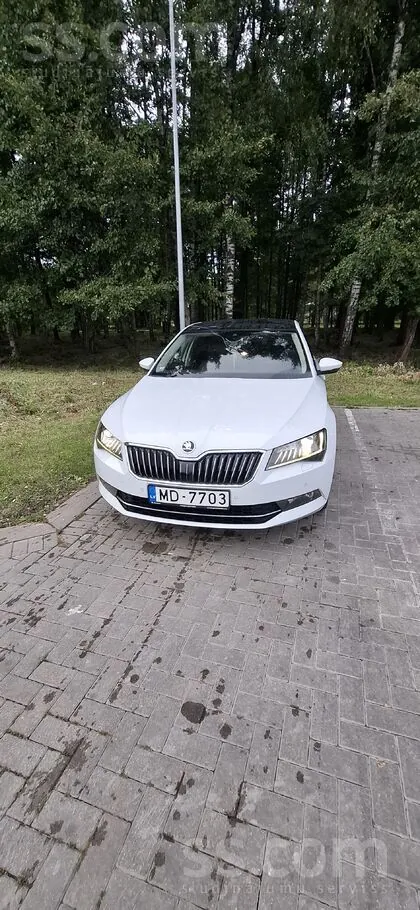 Skoda Superb 2016 photo 5