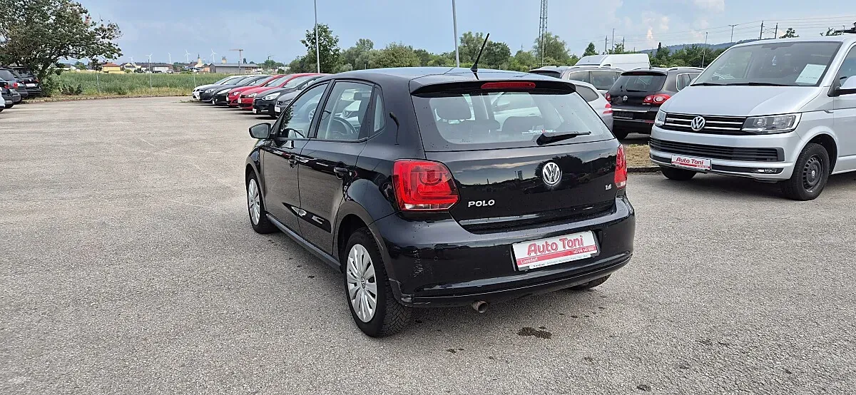 Volkswagen Polo 2010 photo 3