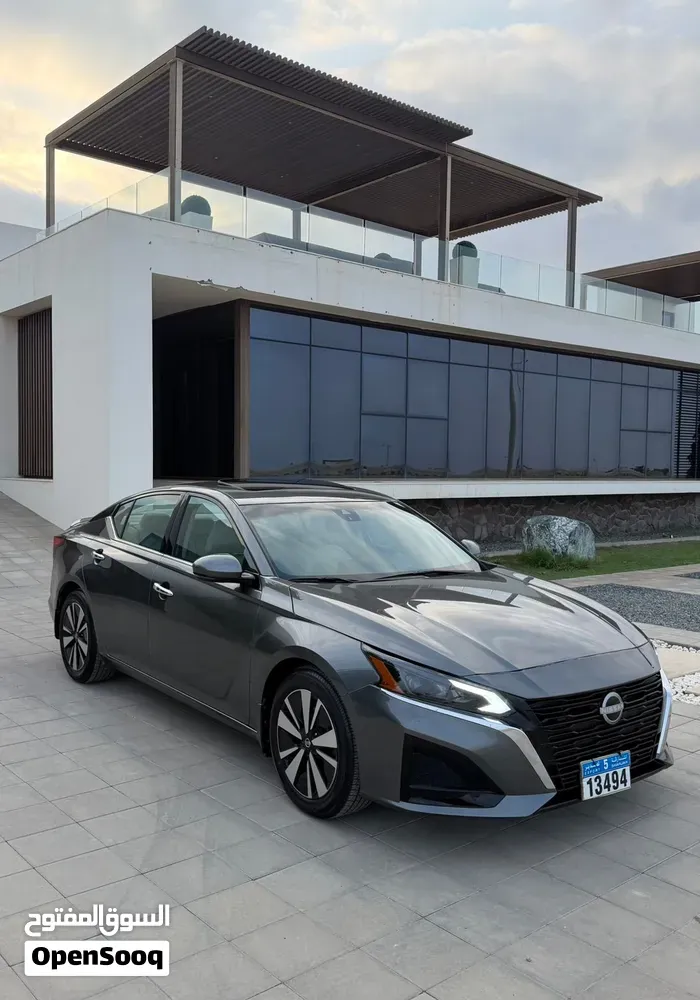Nissan Altima