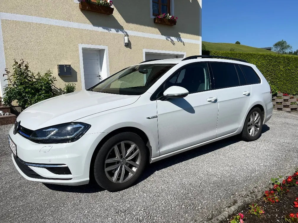 Volkswagen Golf 2019 photo 3