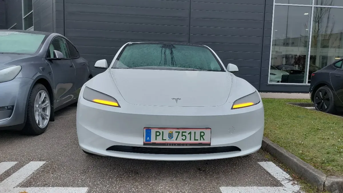 Tesla Model 3