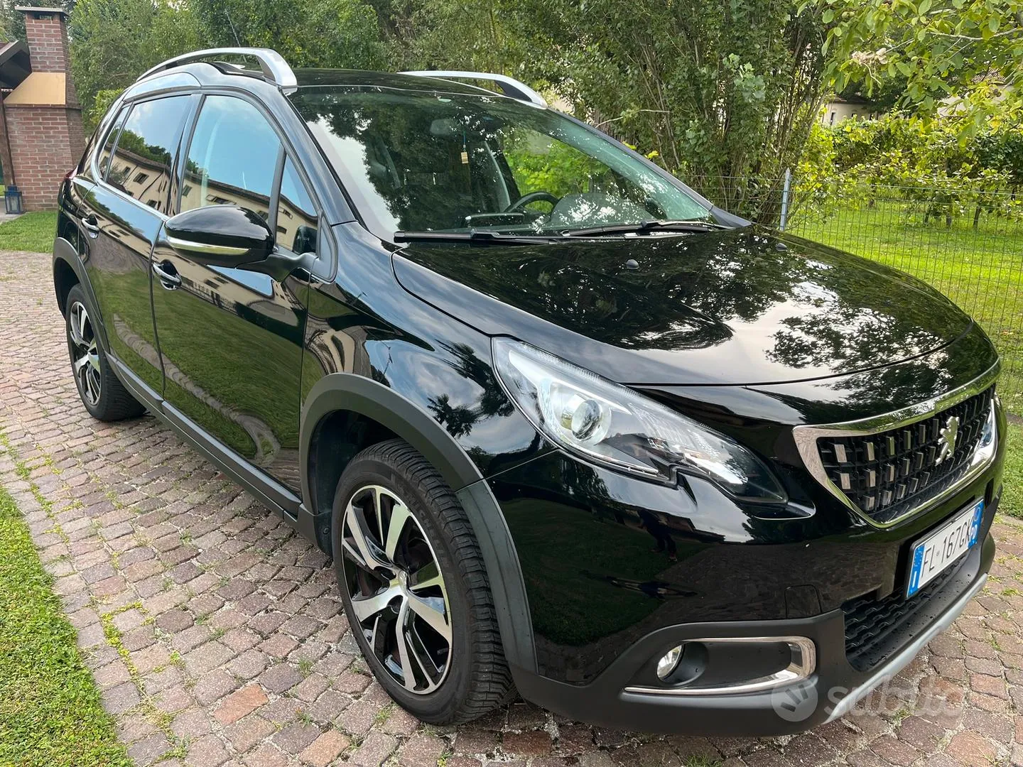 Peugeot 2008 2017 photo 2