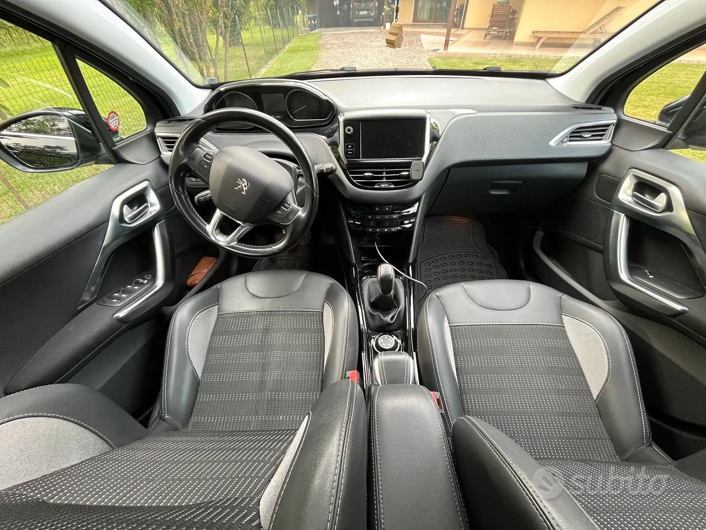 Peugeot 2008 2017 photo 5