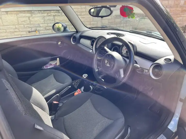 Mini Clubman 2013 photo 4