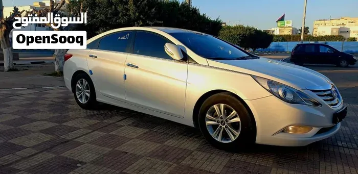 Hyundai Sonata 2012 photo 3