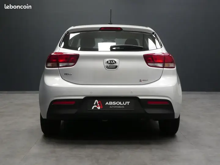 Kia Rio 2020 photo 3