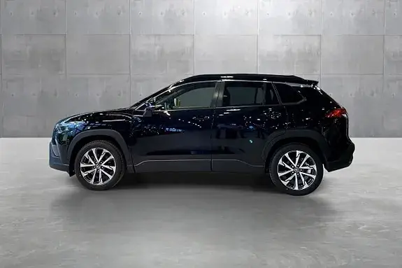 Toyota Corolla Cross 2023 photo 2
