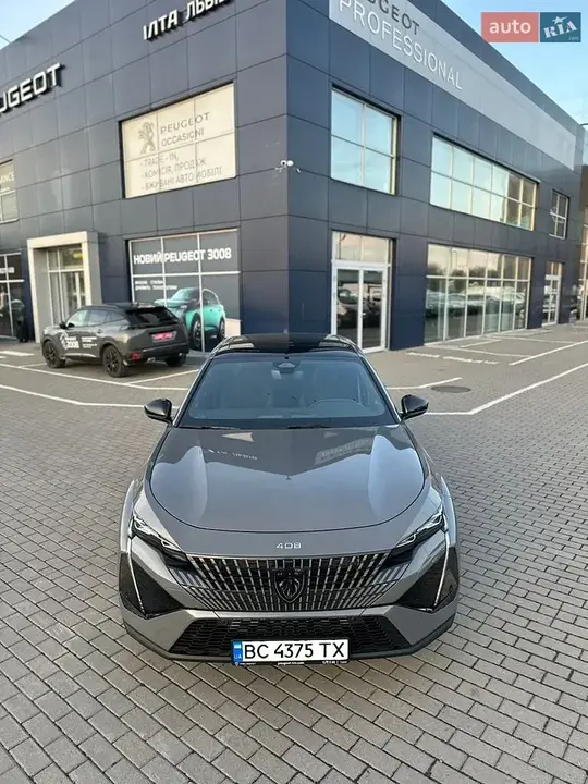 Peugeot 408 2025 photo 4