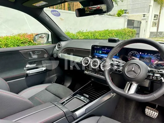 Mercedes-Benz Glb 2025 photo 5
