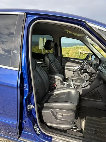 Ford S-Max 2014 photo 5