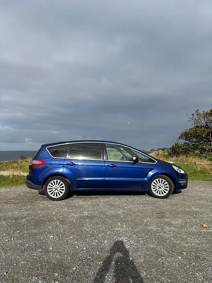Ford S-Max 2014 photo 3