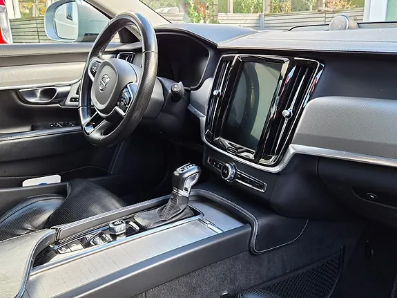 Volvo V90 Cross Country 2018 photo 5