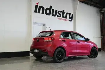 Kia Rio 2018 photo 3