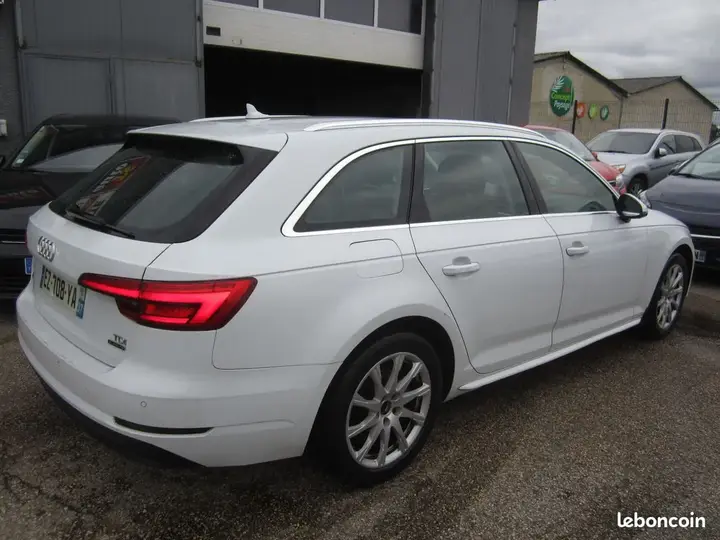 Audi A4 2016 photo 3