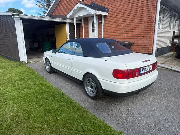 Audi Cabriolet 1997 photo 2