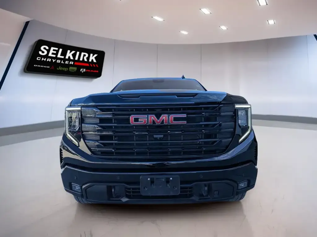 GMC Sierra 1500 2026 photo 2