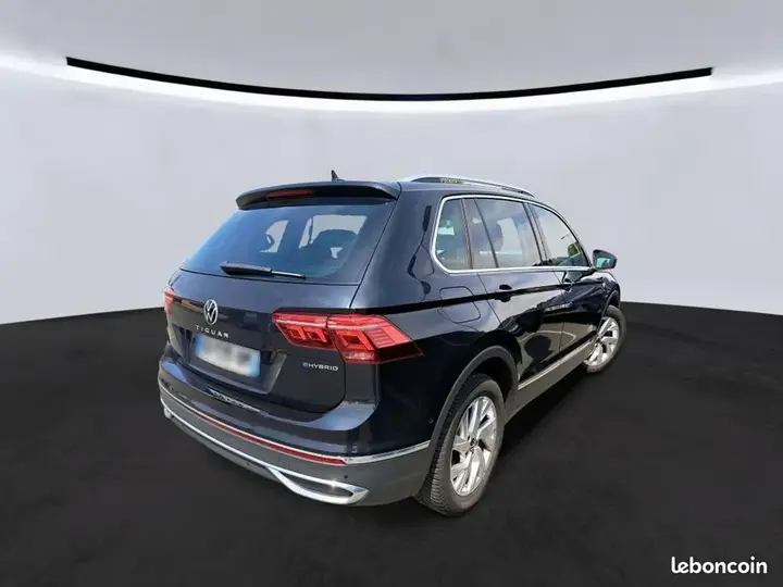 Volkswagen Tiguan 2023 photo 3