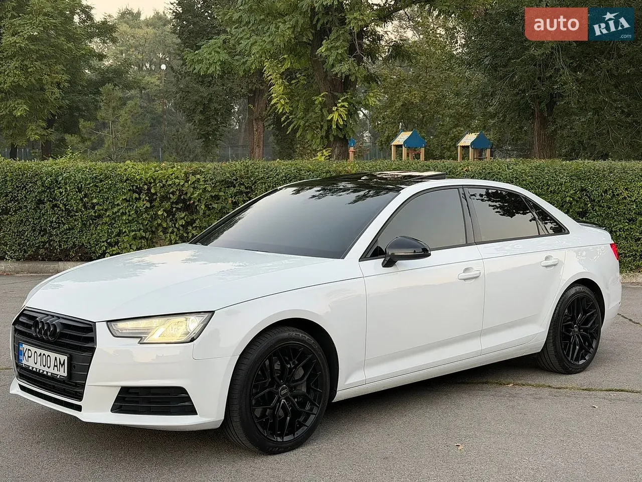 Audi A4 2016 photo 4