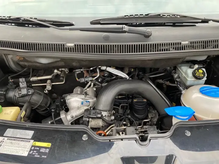 Volkswagen T5 2012 photo 3