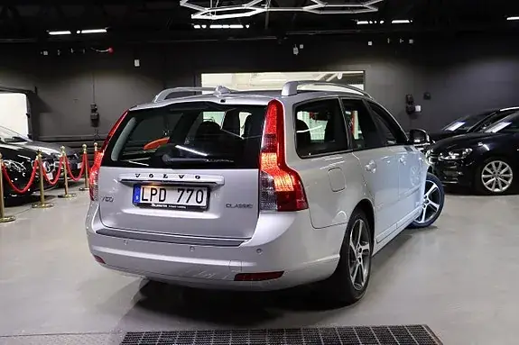 Volvo V50 2012 photo 4