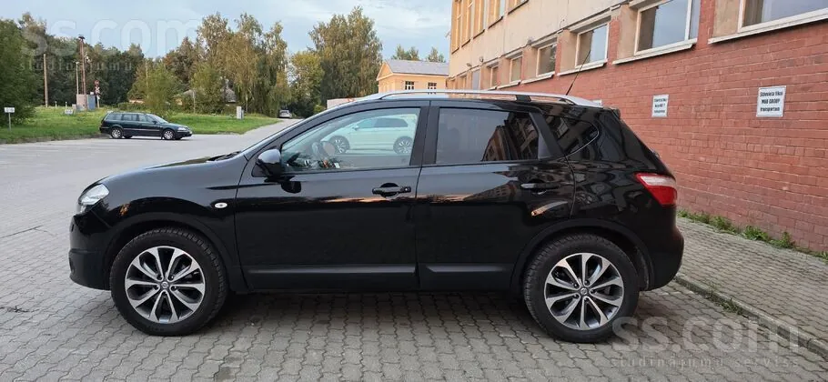 Nissan Qashqai 2011 photo 5