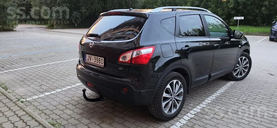 Nissan Qashqai 2011 photo 4