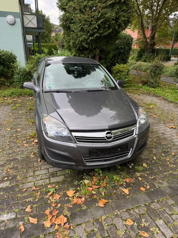 Opel Astra H