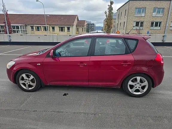 Kia Ceed 2007 photo 3