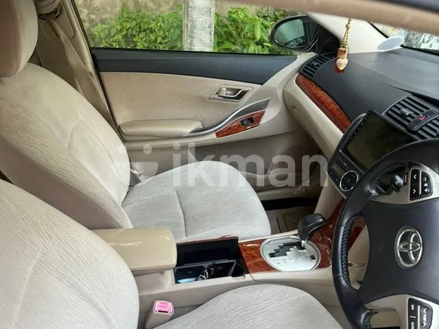 Toyota Premio 2013 photo 4
