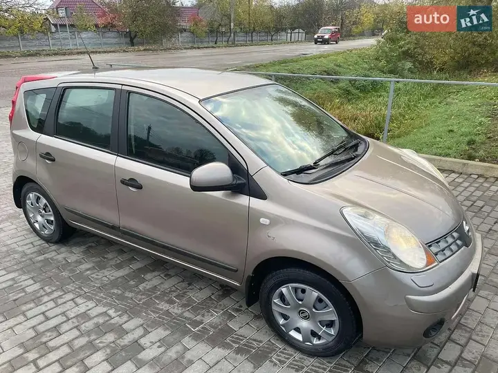Nissan Note 2008 photo 5