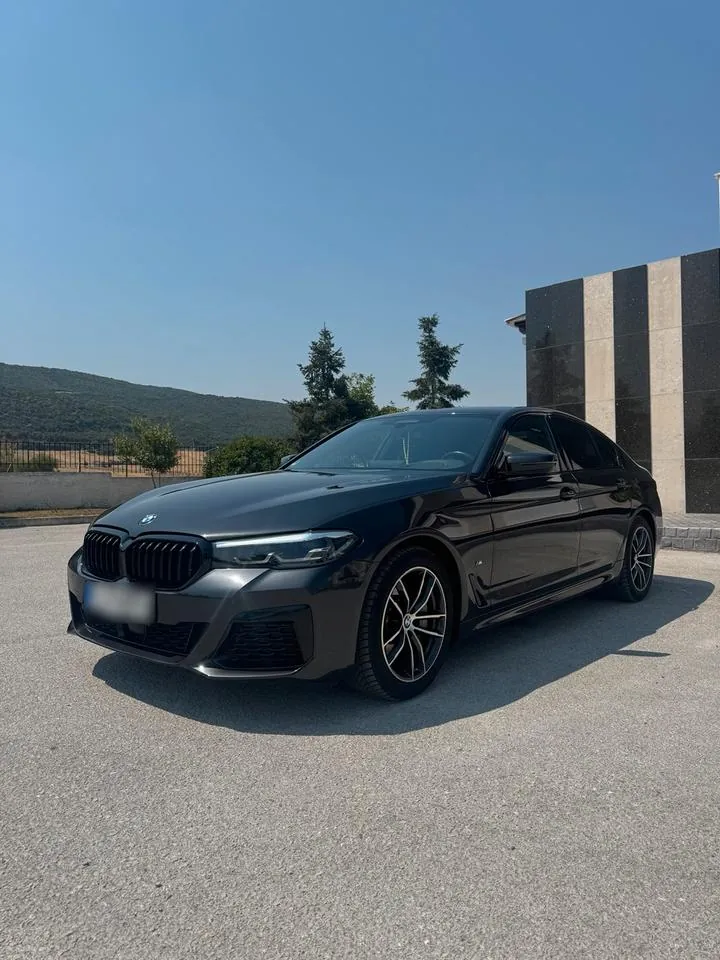 BMW 530I