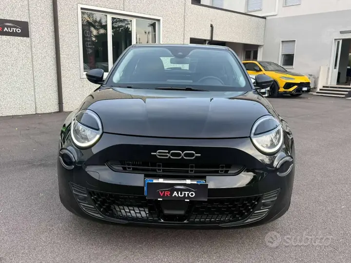 Fiat 600 2025 photo 2