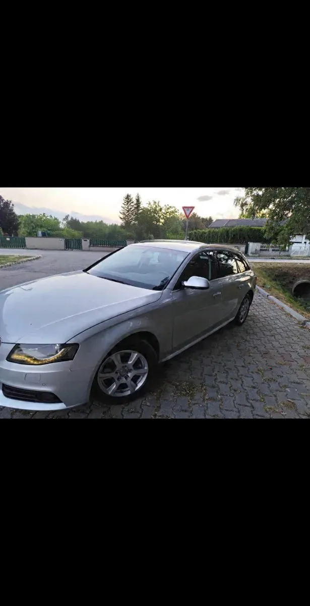 Audi A4 2011 photo 3