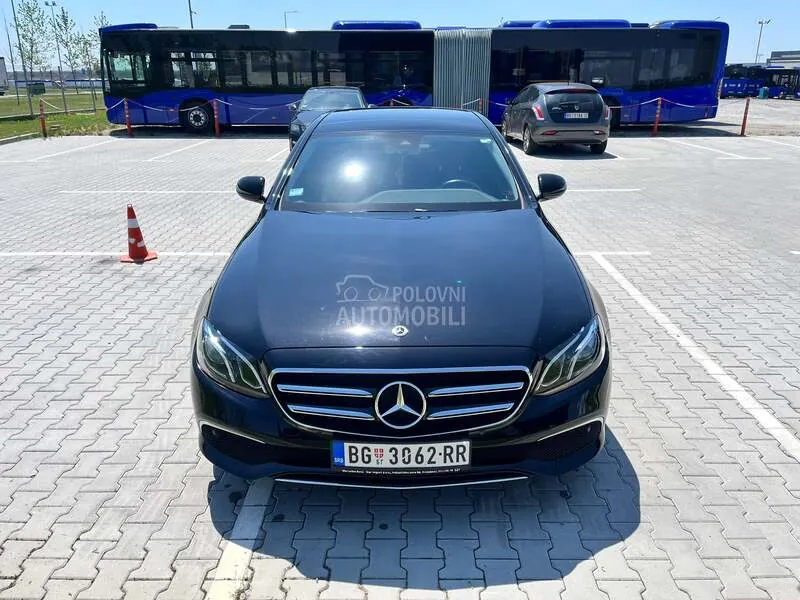 Mercedes-Benz E 220 2020 photo 3