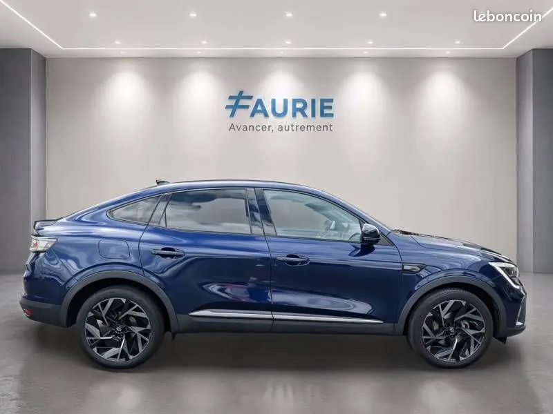 Renault Arkana 2025 photo 4