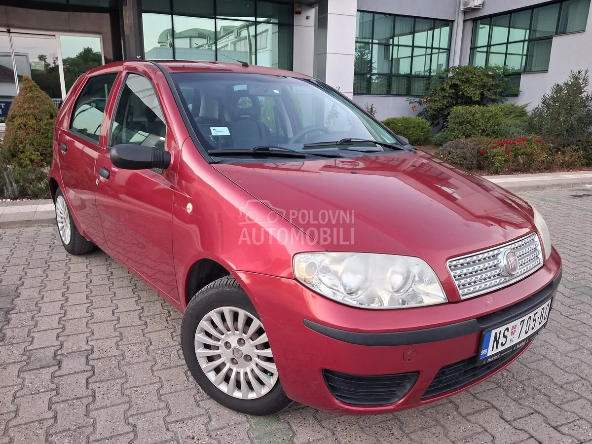 Fiat Punto 2009 photo 3