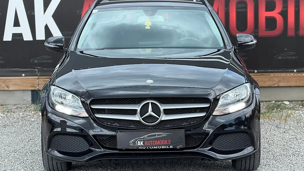 Mercedes-Benz C-Class 2016 photo 2