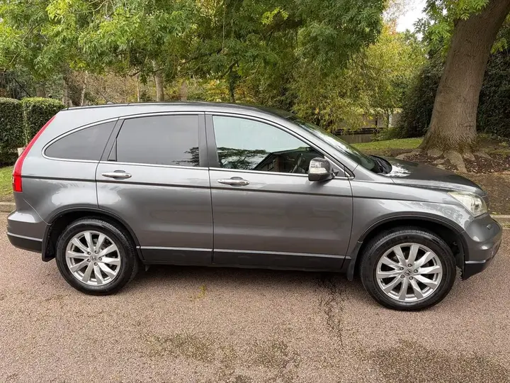 Honda Cr-V 2010 photo 2