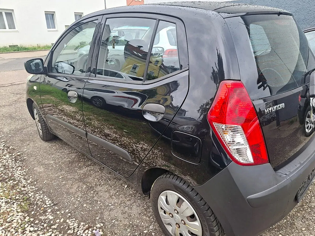 Hyundai I10 2010 photo 3
