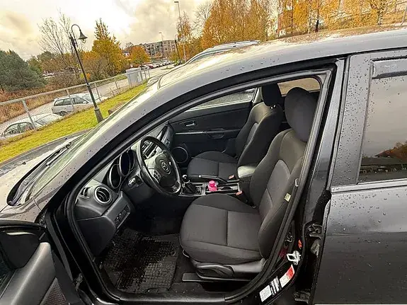 Mazda 3 2007 photo 3