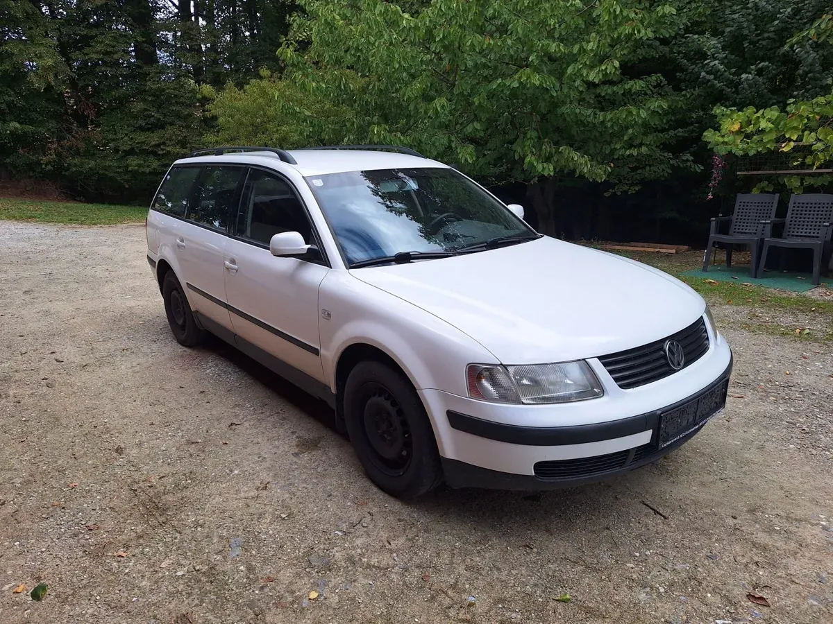 Volkswagen Passat 2000 photo 3